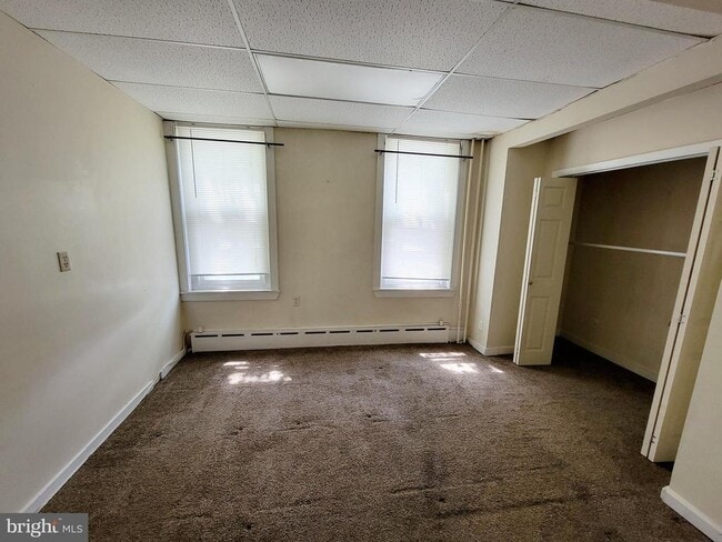 Building Photo - 5440 Ridge Ave