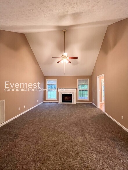 Building Photo - 2924 Bearwallow Rd