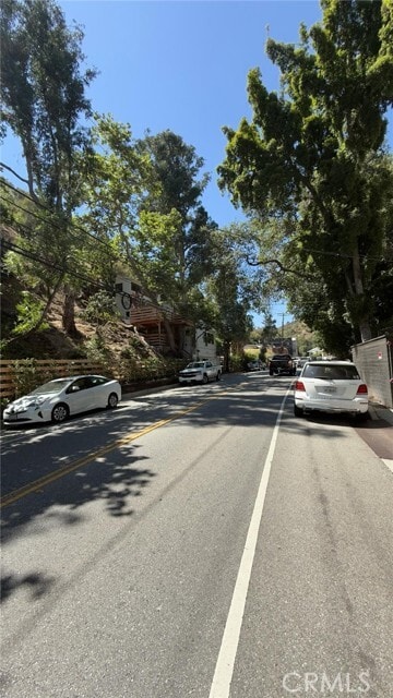 Building Photo - 1216 N Beverly Glen Blvd