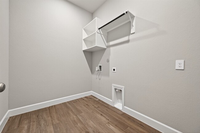 Building Photo - 15330 Legacy Pk Wy