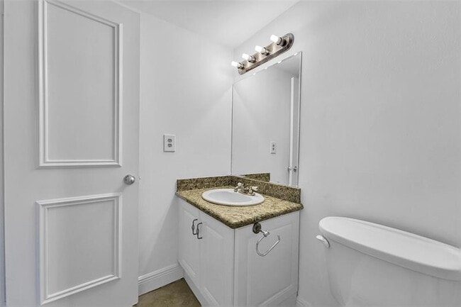 Building Photo - 2376 NW 36th Ave