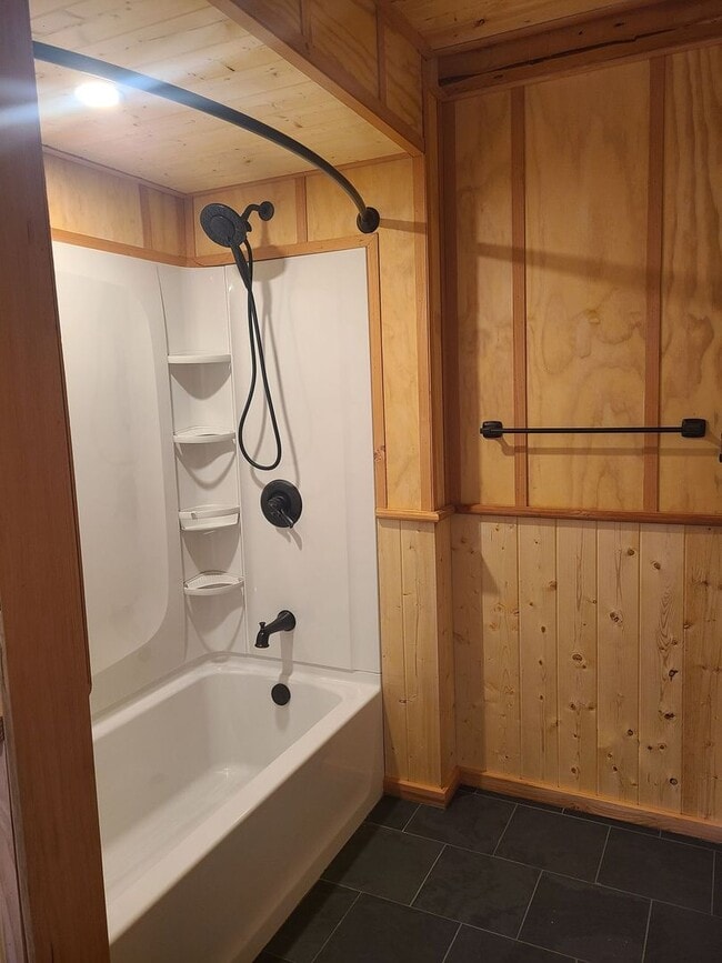 Building Photo - Beautifully Restored 1 bed 1 bath farmhous...