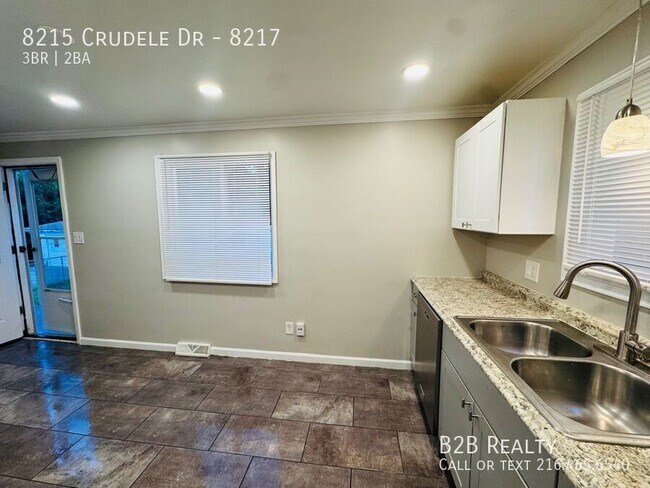 Building Photo - 8215 Crudele Dr