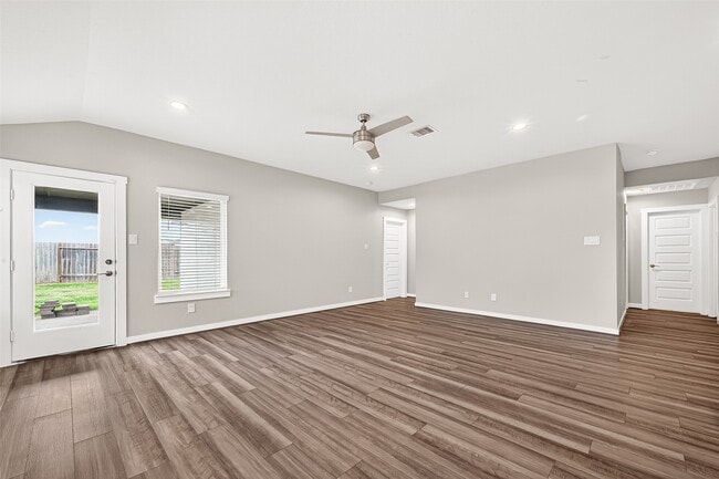 Building Photo - 3919 Sparkman Ln