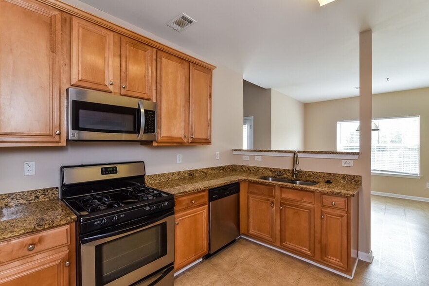 Building Photo - 4935 Mundy Ct