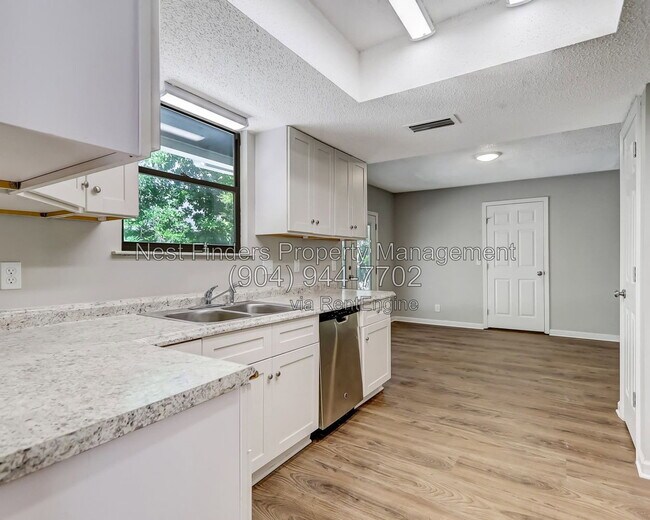 Building Photo - 10829 Cheatham Trail
