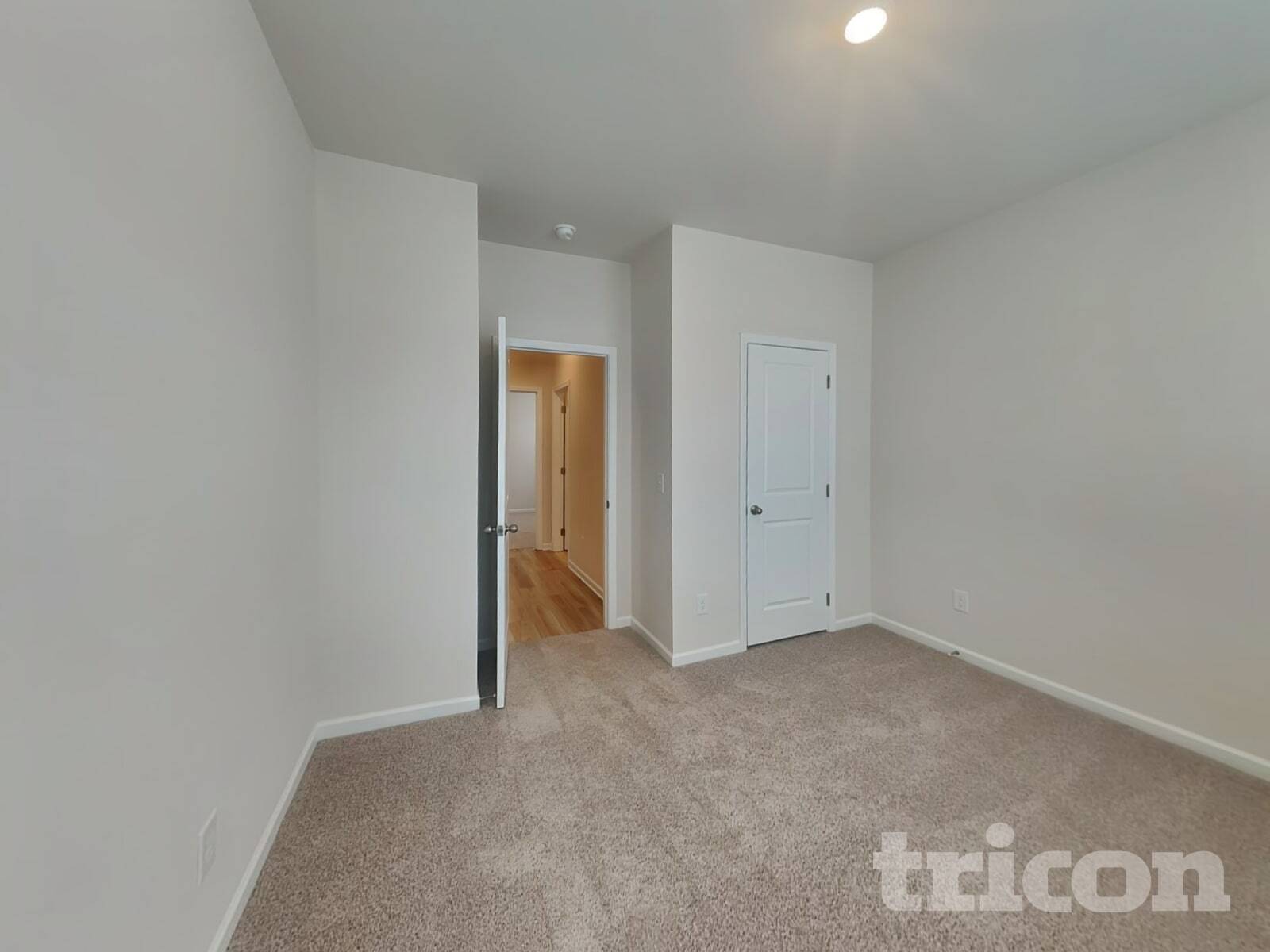 Building Photo - 563 Cedar Brk Dr