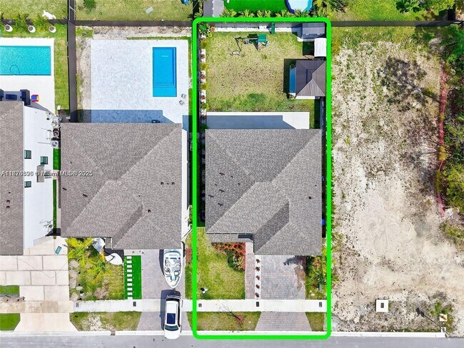 Building Photo - 12973 SW 266th Terrace