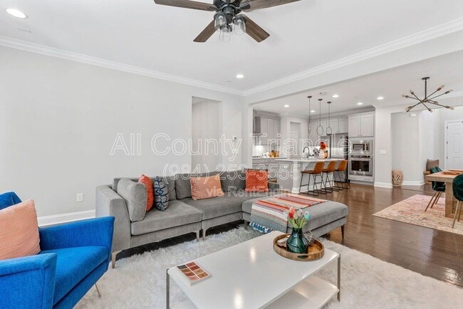 Building Photo - 504 Flip Trail