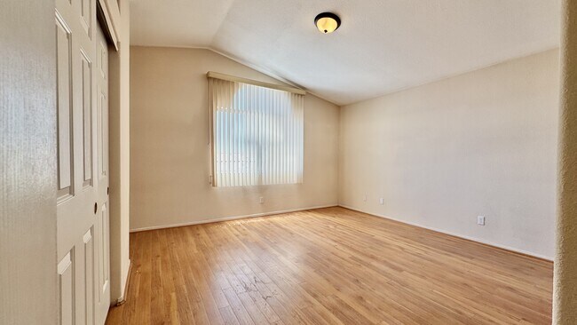 Building Photo - 3726 Penedos Dr