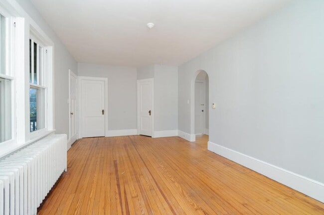 Building Photo - 150 Riddle Rd