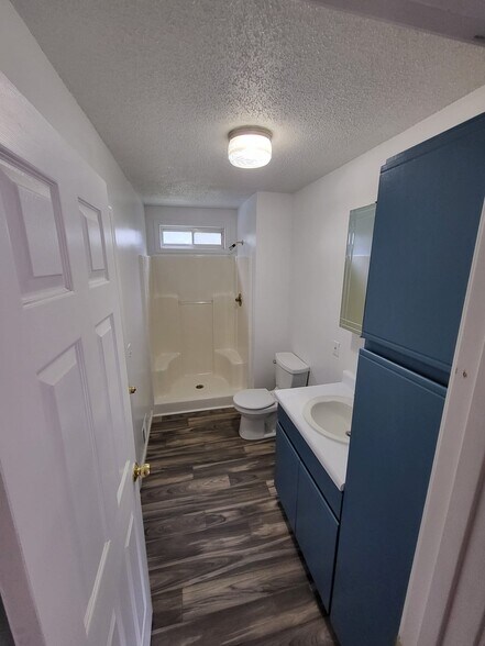 Building Photo - 109 Cypress Dr