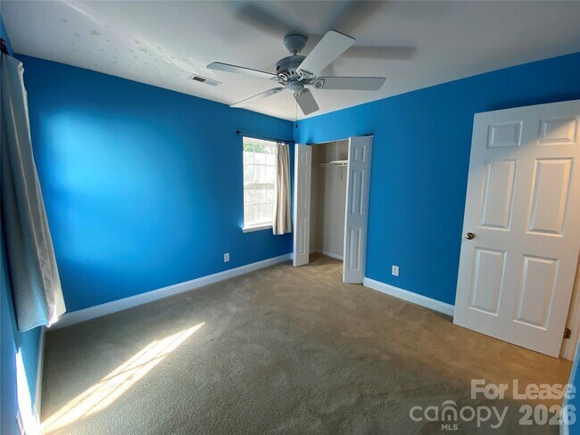 Building Photo - 9513 Wilson Hall Dr