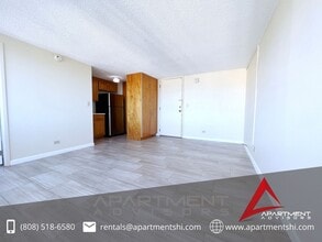 Building Photo - Five Regents Condominium