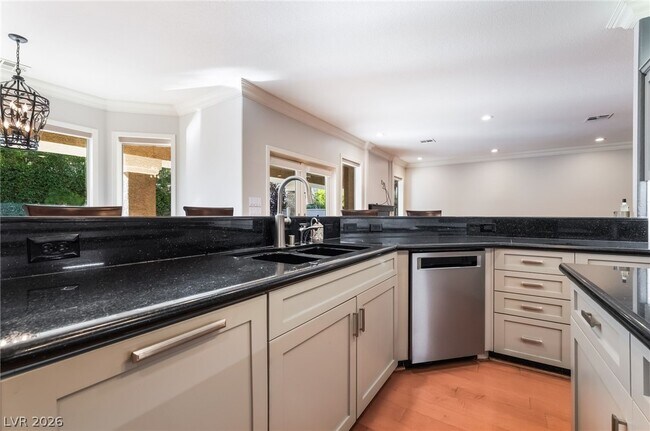 Building Photo - 2131 Alexa Breanne Ct