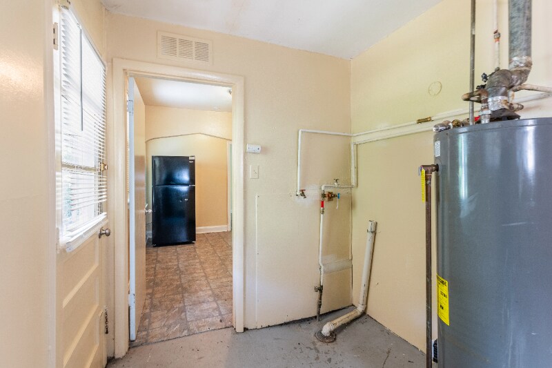 Building Photo - 2606 Winfred Ave