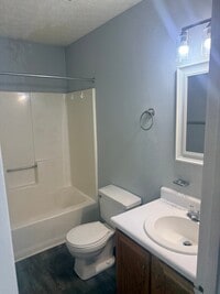 Building Photo - 16 Duiguid Dr