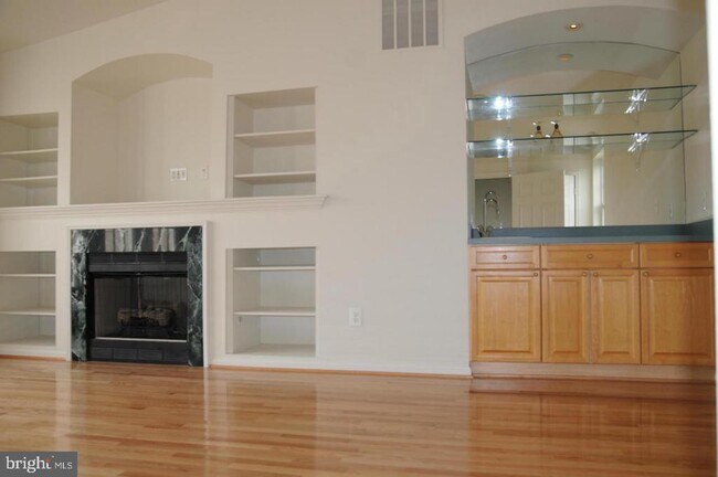 Building Photo - 12174 Chancery Station Cir