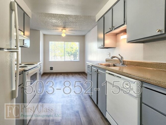 Building Photo - 1408 NE 186th Ave