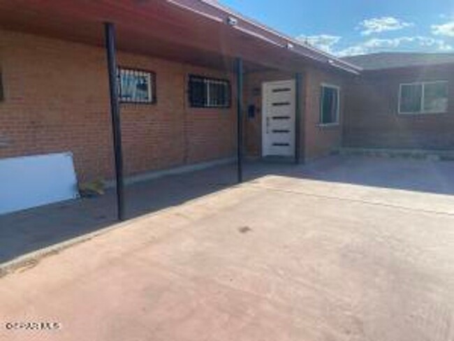 Primary Photo - HOME FOR RENT IN THE UTEP AREA