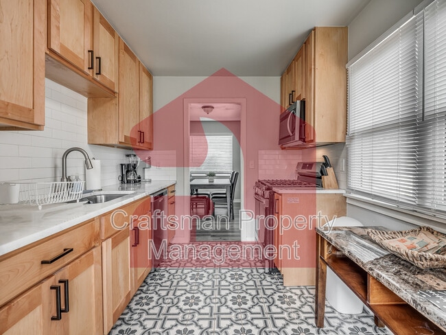 Building Photo - 2926 NW 72nd St