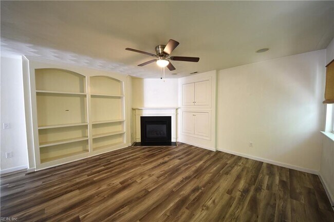 Building Photo - 1109 Lady Ashley Dr