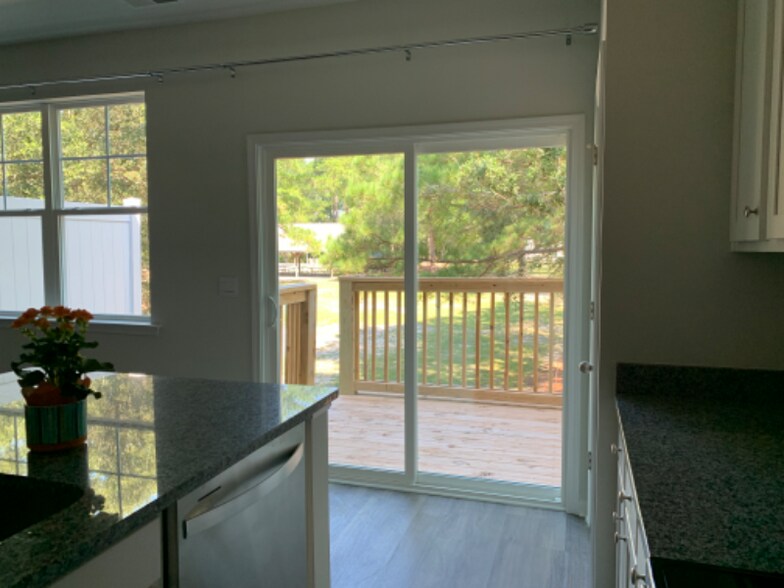 Building Photo - 6518 Sharks Tooth Trl