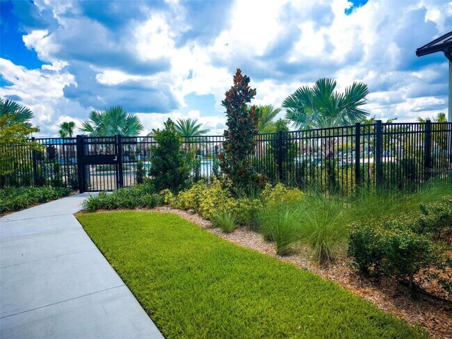 Building Photo - 1121 Deepwater Cir