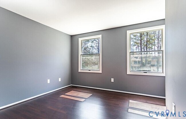 Building Photo - 10312 Genlou Rd