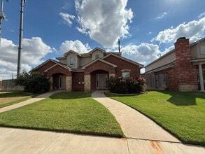 Building Photo - 4413 106th St