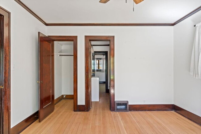 Building Photo - 2015 N 19th St