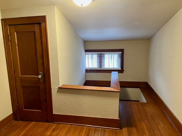 Building Photo - 1225 E Jefferson St