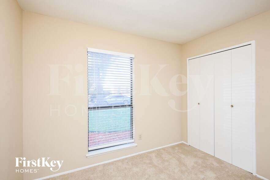 Building Photo - 3409 Ardis Dr