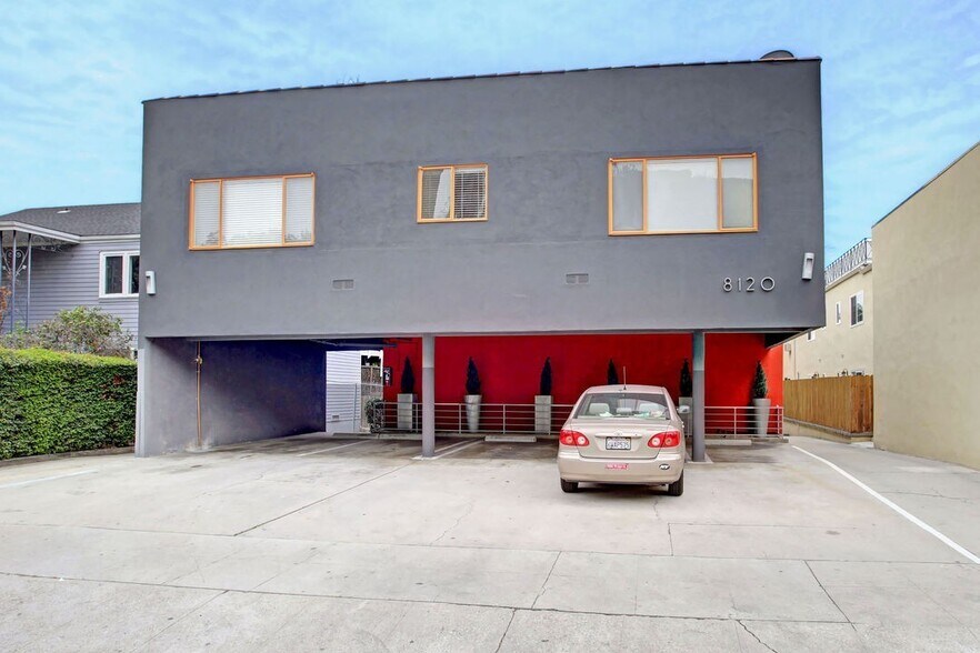 Building Photo - 8120 Norton Ave