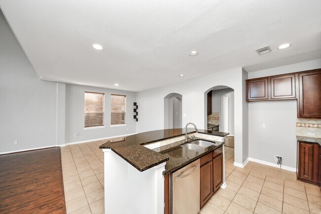 Building Photo - 26706 Bellwood Pines Dr