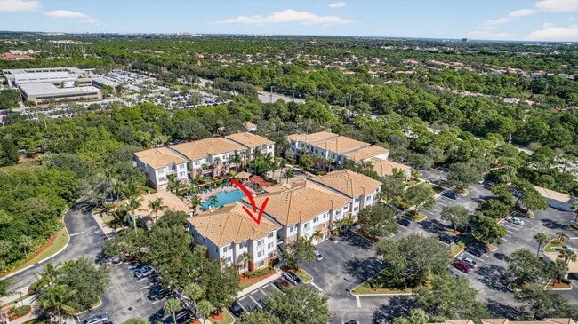 Building Photo - 5301 Myrtlewood Cir E