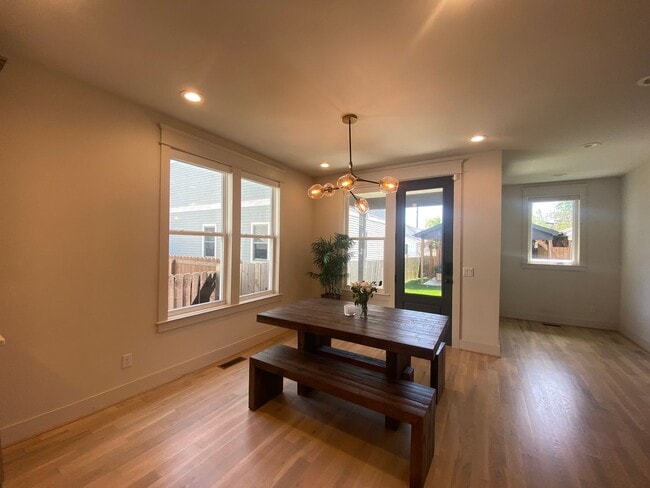 Building Photo - 6003 Pennsylvania Ave