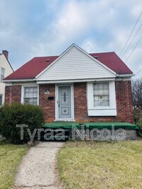 Building Photo - 999 E Robinwood St