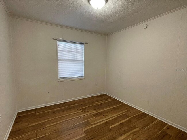 Building Photo - 1208 Carlton Ave