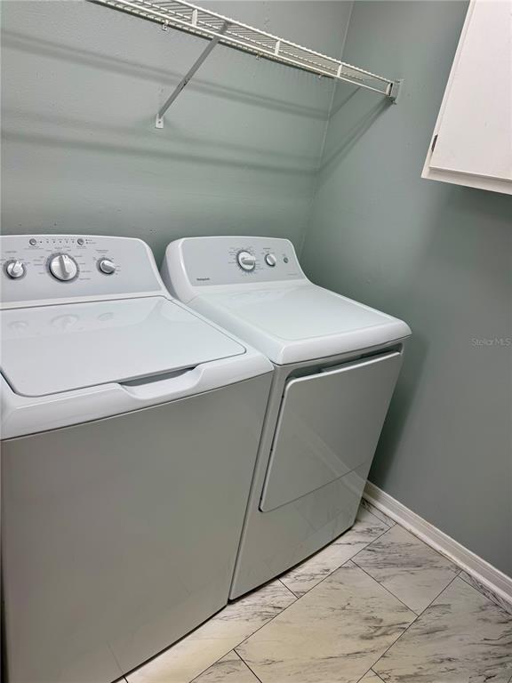 Building Photo - 2516 Grassy Point Dr