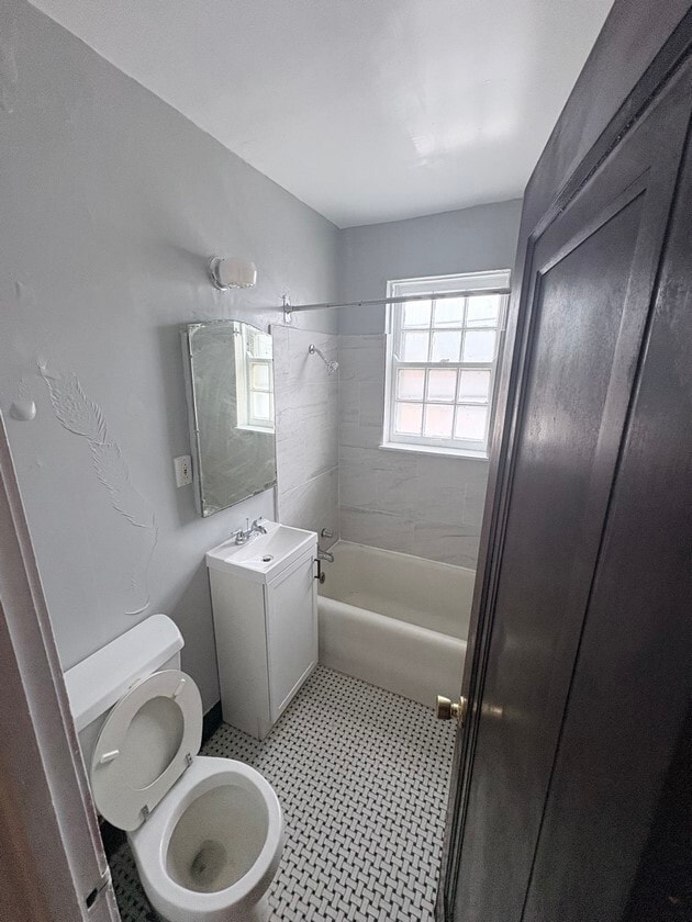 Building Photo - 6140 W 19th St