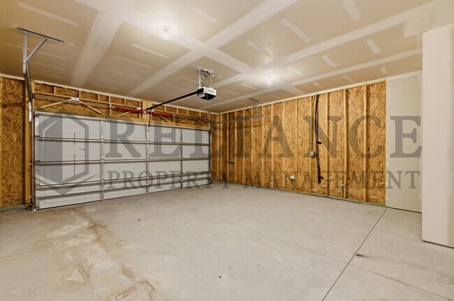 Building Photo - 202 N Gowen St