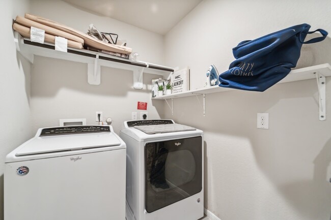 Building Photo - 6926 Ithaca Heights Ln