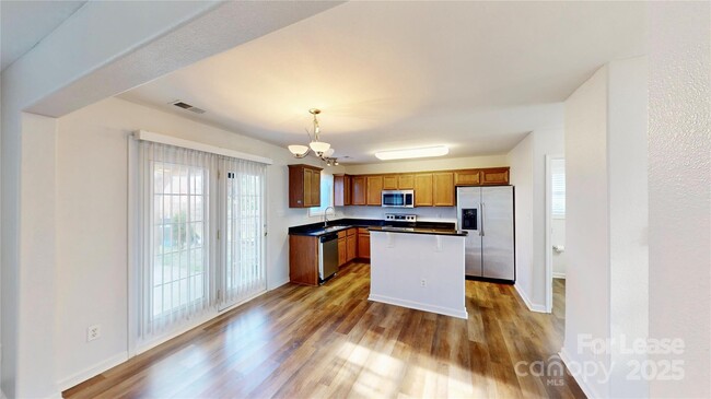 Building Photo - 12911 Walking Stick Dr