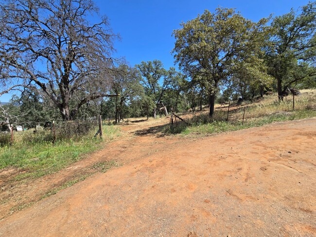Building Photo - Completely remodeled 2-bedroom, 1-bath ADU in Loma Rica, CA