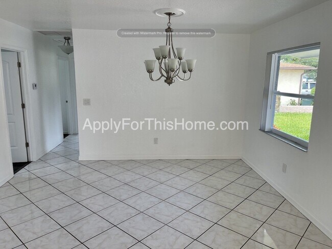 Building Photo - Single Family Home in Seminole