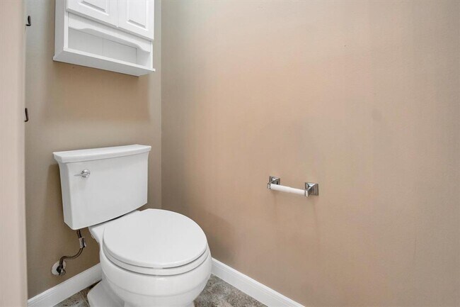 Building Photo - 2711 Sica Hollow Ln