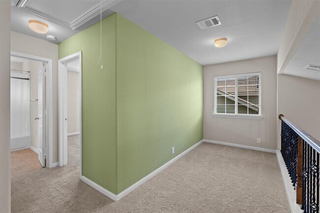 Building Photo - 8540 White Ibis Dr
