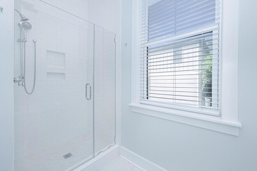 Building Photo - 954 Key Colony Ct