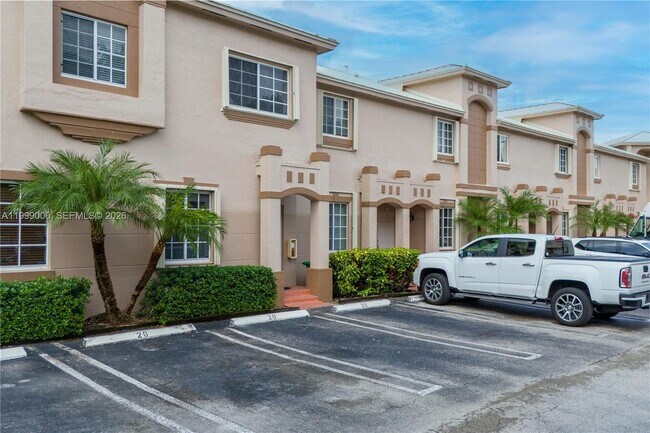 Building Photo - 15750 SW 92nd Ave